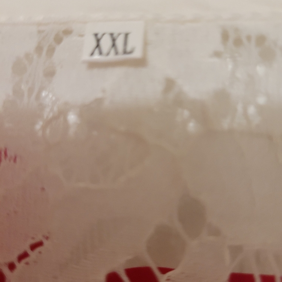 (XXL)  White Blouse With Lace - Picture 2 of 7